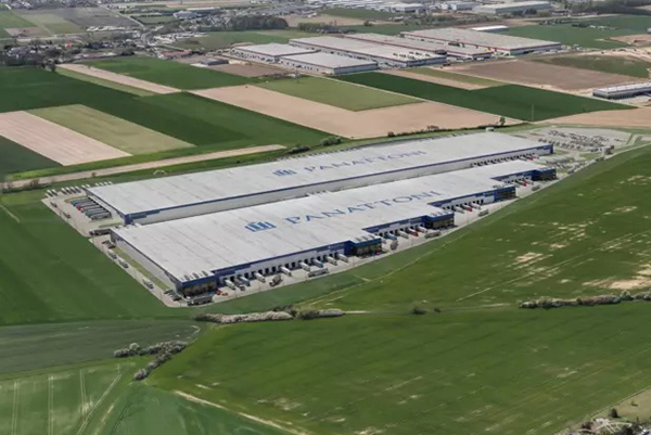 Panattoni Park Poznań A2 obejmie niemal niemal 150000 mkw. powierzchni. Panattoni Park Poznań A2 obejmie niemal niemal 150000 mkw. powierzchni.