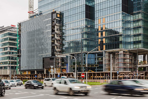 Wieżowiec Warsaw Unit pokryje kinetyczna fasada. Wieżowiec Warsaw Unit pokryje kinetyczna fasada.