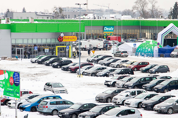 Budowa Vendo Parku w Milecu, który powstał w miejscu hipermarketu Tesco, kosztowała 11,9 mln euro. Budowa Vendo Parku w Milecu, który powstał w miejscu hipermarketu Tesco, kosztowała 11,9 mln euro.