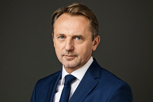 W maju br. Dariusz Blocher, poprzednio za sterami Budimeksu, objął fotel prezesa budowlanej Grupy Unibep. W maju br. Dariusz Blocher, poprzednio za sterami Budimeksu, objął fotel prezesa budowlanej Grupy Unibep.