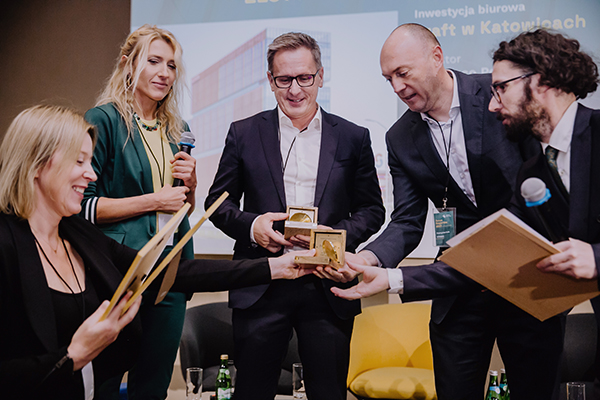 Serwis Kompas Inwestycji przyznał wyróżnienie dla biurowca Craft, katowickiej inwestycji Ghelamco. Serwis Kompas Inwestycji przyznał wyróżnienie dla biurowca Craft, katowickiej inwestycji Ghelamco.