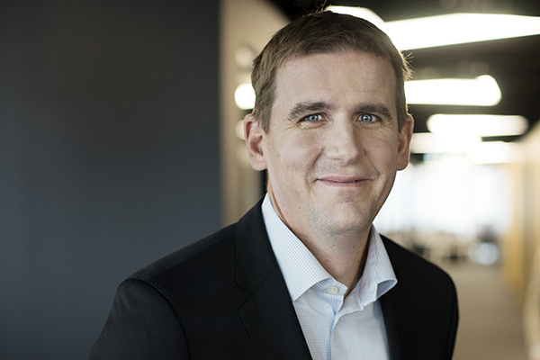 Przygotowujemy nowe inwestycje, w których znajdzie się w sumie blisko 8 000 mieszkań na sprzedaż - mówi Nicklas Lindberg, prezes Echo Investment. Przygotowujemy nowe inwestycje, w których znajdzie się w sumie blisko 8 000 mieszkań na sprzedaż - mówi Nicklas Lindberg, prezes Echo Investment.