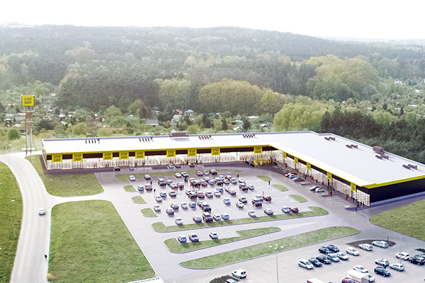 Stop Shop Zielona Góra będzie jedenastym parkiem handlowym pod tą marką w Polsce. Stop Shop Zielona Góra będzie jedenastym parkiem handlowym pod tą marką w Polsce.